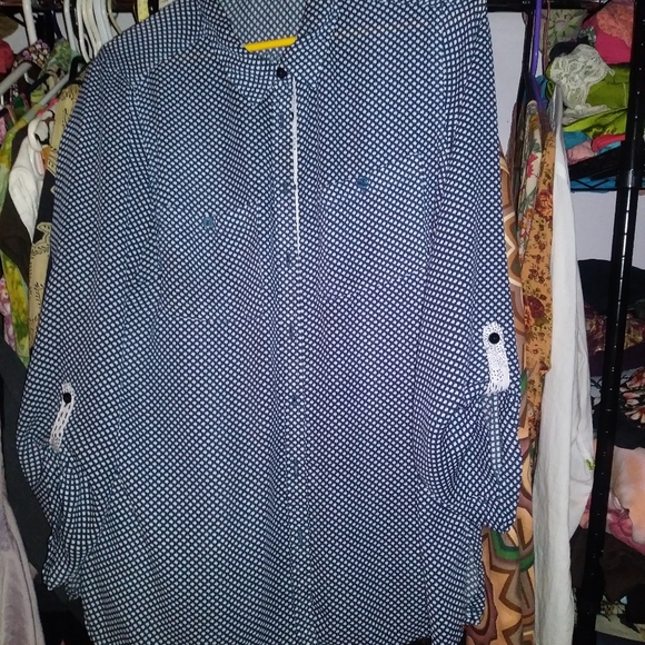 3/$20 Grenier blouse large - Picture 3 of 4